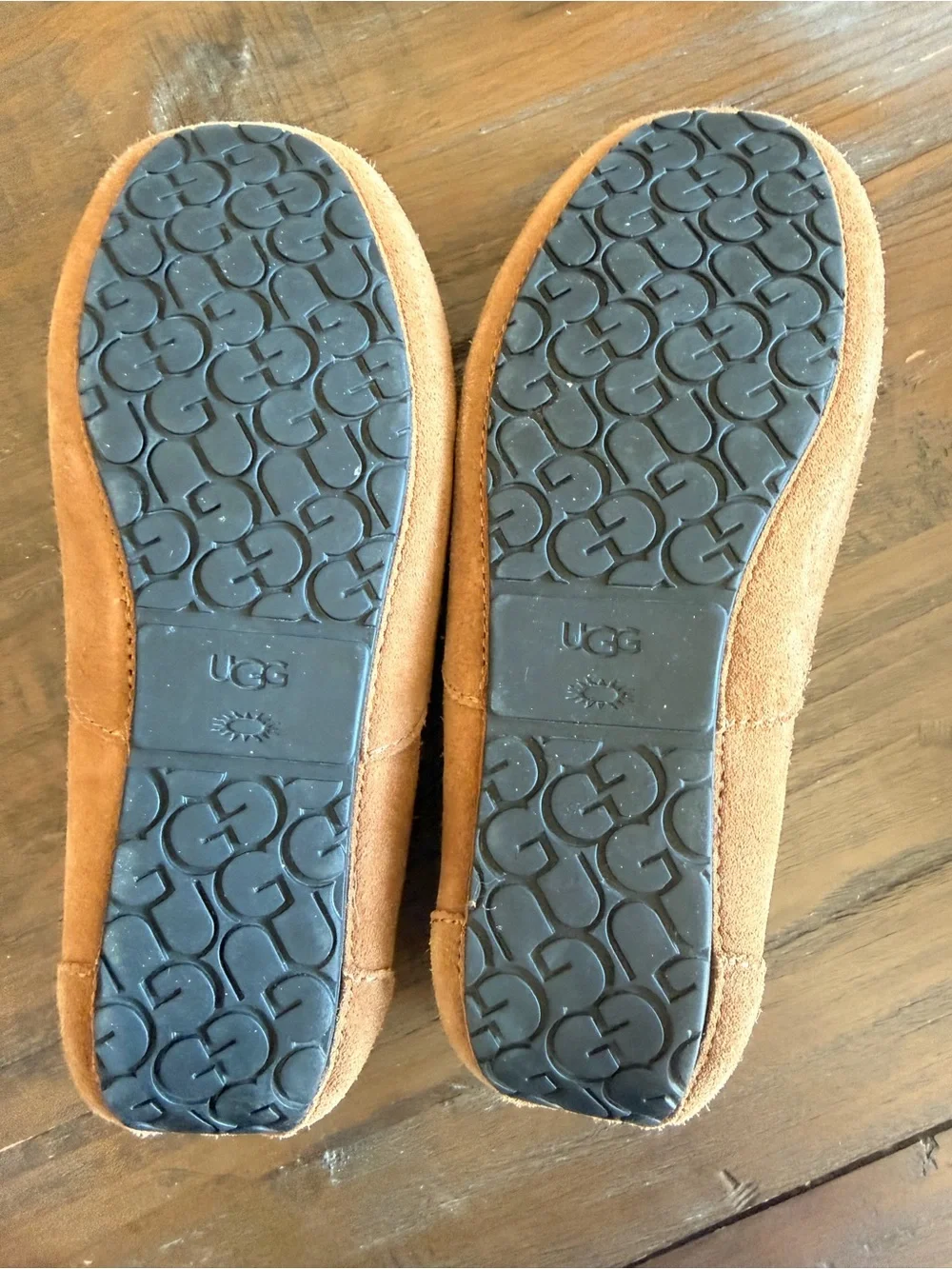 UGG Kids Chestnut Brown Shearling-Lined Slippers